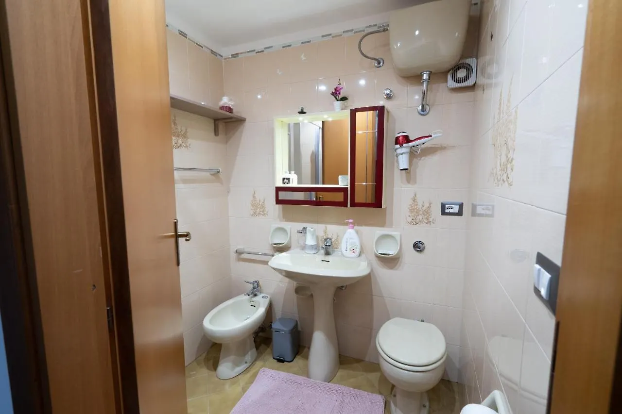 Holiday home Casa Vacanze Dell'Angelo San Mauro Castelverde